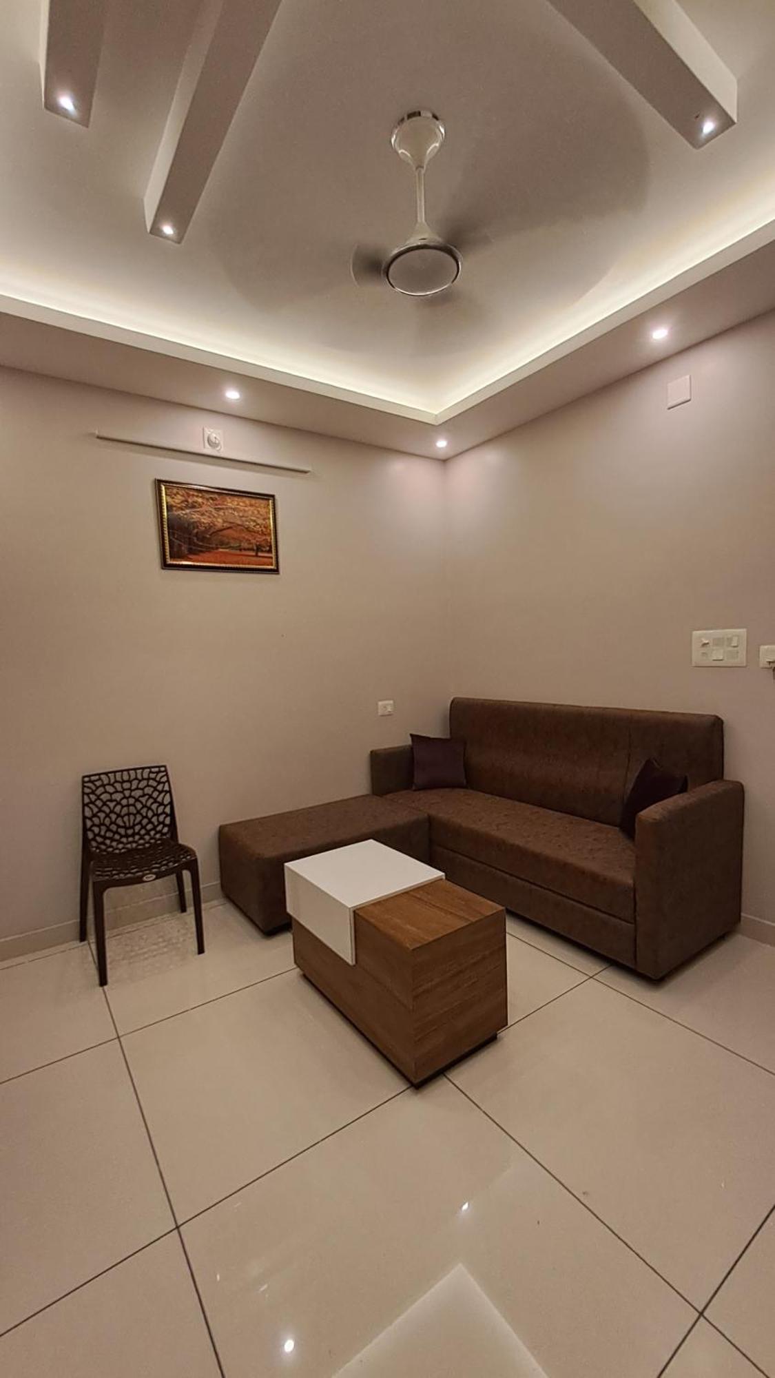 Capital Square Aparthotel Erattupetta Exterior photo